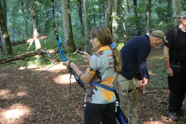 3D Geierschlucht 2025 – Bogenschützen auf dem 3D-Parcours | Arrowclub Dudelange