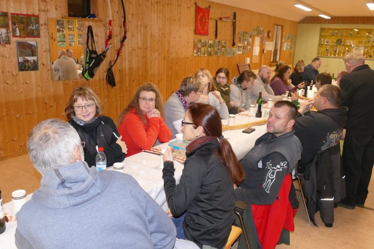 Abendessen im Vereinshaus – 3D Indoor 2019, Arrowclub Dudelange
