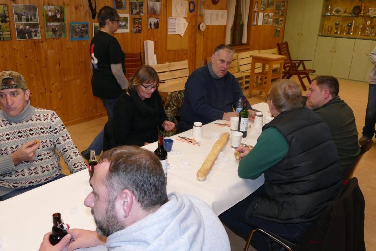 Abendessen im Vereinshaus – 3D Indoor 2019, Arrowclub Dudelange
