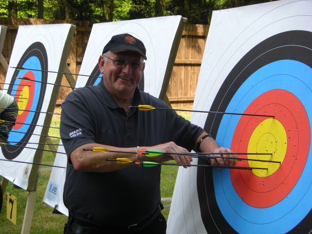 900 Round Arrow Dudelange 2009, Arrowclub Dudelange