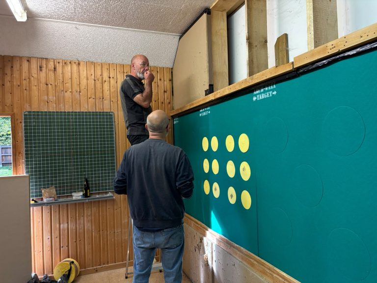 Ausrichten vom Tritt aus – Neue Scheiben in der Indoor-Halle 2026, Arrowclub Dudelange